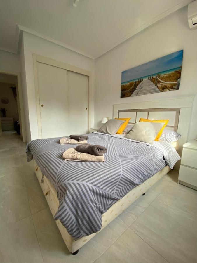 Sunshine Apartment Torrevieja Exterior photo